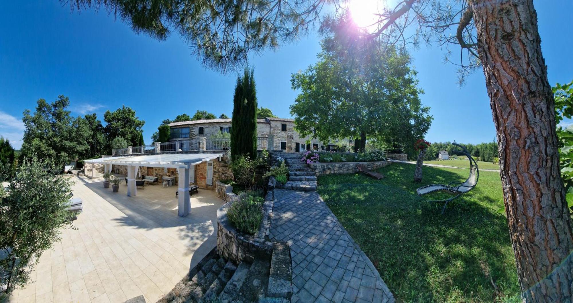 Stancija Ruseti Bed and Breakfast Oprtalj Exteriör bild